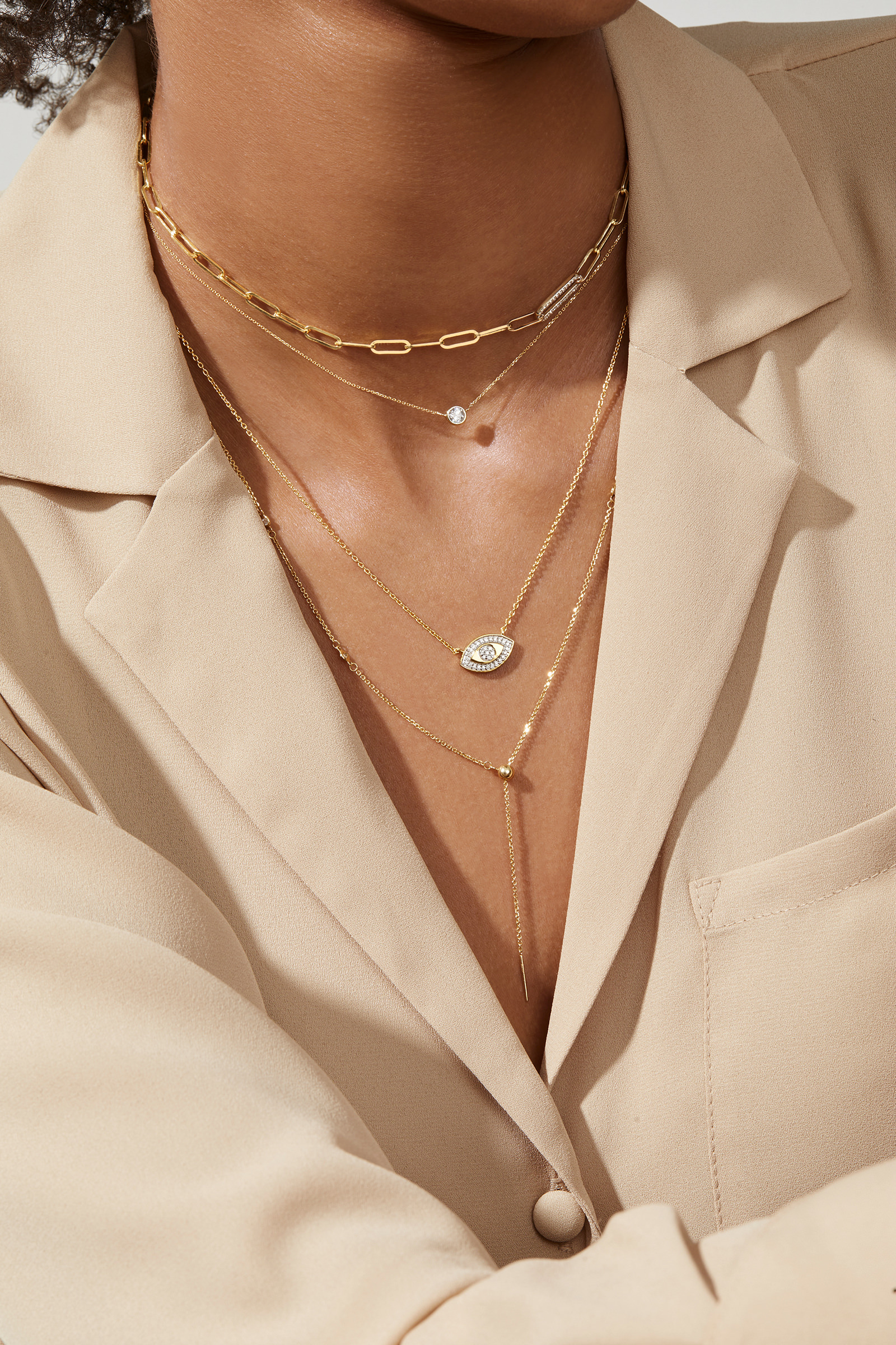 How to Layer Necklaces, Jewelry Trends